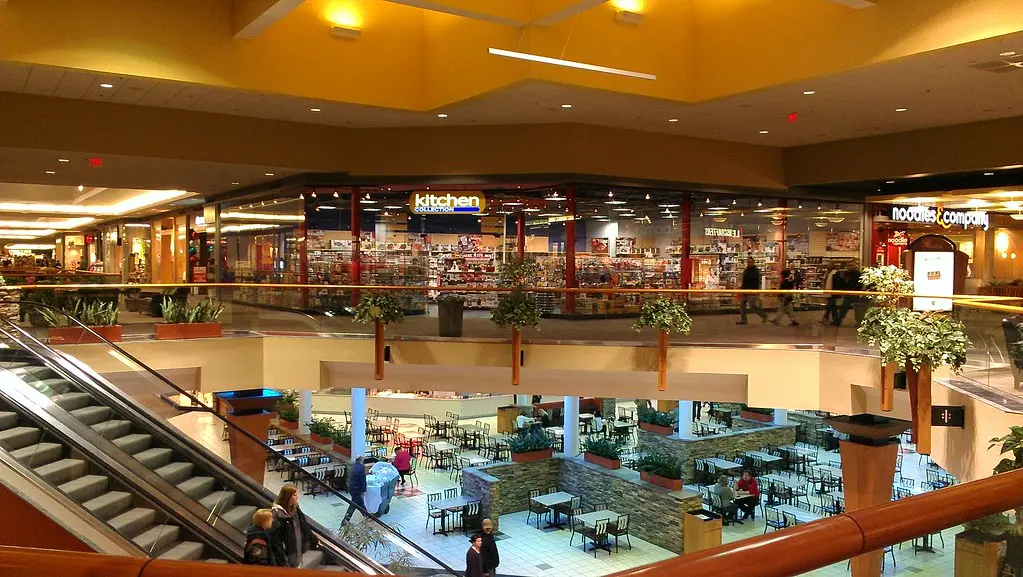 Valley West Mall bustling with shoppers.