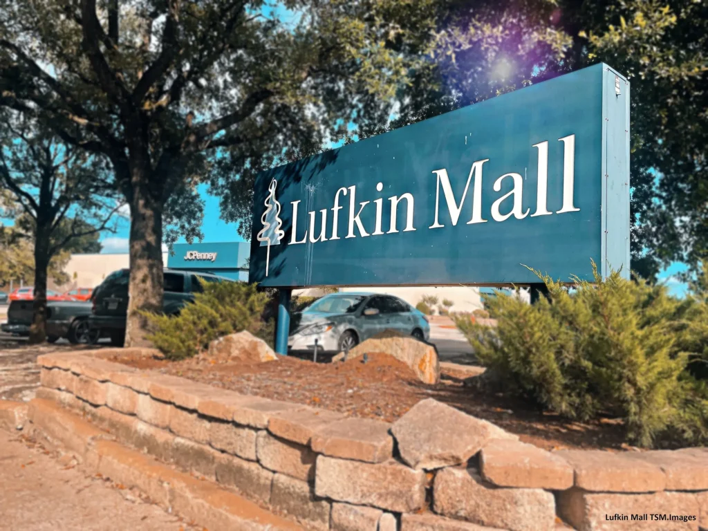 Lufkin Mall: A storefront of lululemon athletica inc in Lufkin Mall, offering athletic apparel and accessories.