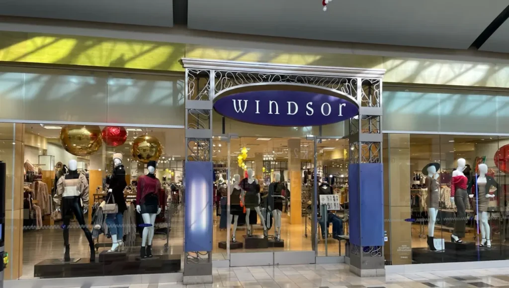 Windsor store in New York City at North East Mall.