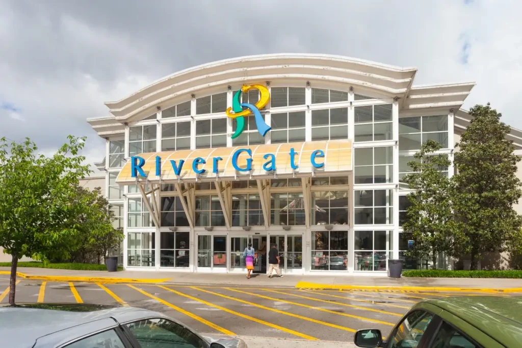 Store at River Gate Mall in the middle of a parking lot